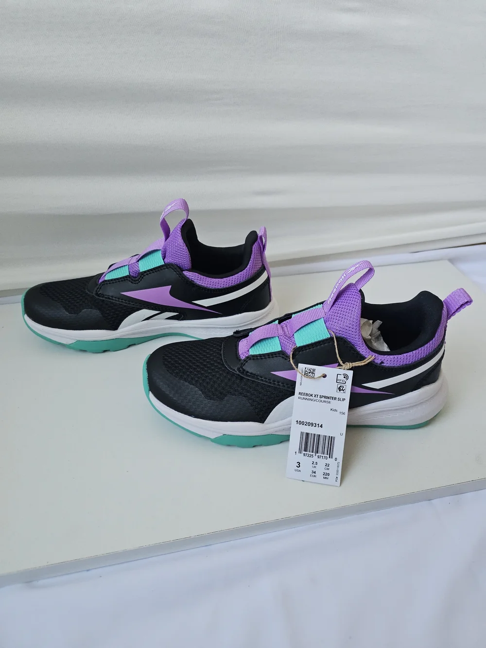 Reebok XT Sprinter Slip Kids' Running Shoes - Size 3 Y (NEW)